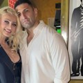 Ovo je brat Aneli Ahmić koji je bio hapšen! Punio stranice hronike pa oženio pevačicu: Pozirali zajedno, a njen dekolte…