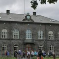 Island otvara put ka referendumu o nastavku EU pregovora