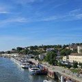 Suvo sa sunčanim intervalima, temperatura do 30 stepeni