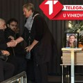 Goran Bare, sahrana: Neutešna porodica prima saučešće, sin u suzama, na vencu potresna poruka od najbližih