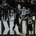 Uživo: Partizan vodi, neverovatan promašaj Tošića