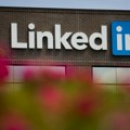 LinkedIn ugasio platforme Apollo.io i Seamless.AI