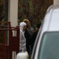 Telegraf ispred kuće horora u Čačku: Forenzičari i dalje češljaju sve prostorije, jedno misterija komšijama