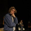 „Idi u Bogotu“ u četvrtak u Sremskoj Mitrovici: Kamerna komedija o teatru, ambiciji i odustajanju