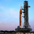 Ništa još od leta ka Mesecu: Raketa Artemis vraćena u hangar na popravke