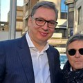 Piksi ćutao dok su studente gazili, hapsili i prebijali, sad je ponosno stao pred Vučića