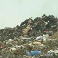 Gori deponija kod Rekovca: Pojedini meštani napustili svoje domove, vazduhom se šire štetne supstance
