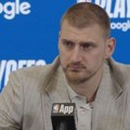 "Ponavljam to stalno..." Nikola Jokić stao pred novinare, pa govorio o Rudiju Goberu! Srbin imao šta da kaže o velikom rivalu!…