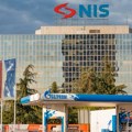 „Sve liči na podizanje cene NIS-a“: Kako će ponuda srpskog biznismena uticati na pregovore sa MOL-om?