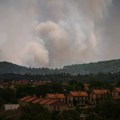 Španija: Požar kod Valensije nekontrolisano se širi, evakuisano 16.000 ljudi