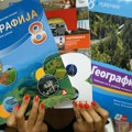 Novi detalji podele besplatnih udžbenika: Poznato kada će učenici dobiti knjige