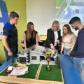 Srpski đaci napravili pametnu kuću i osvojili zlato i specijlano priznanje za inovacije na Kipru: U njoj je sve na senzor, a…
