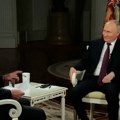 Putin i Karlson – čas istorije ili običan tok šou
