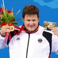 Uzeo olimpijsko zlato, a onda je izvadio njenu sliku: Ceo svet zaplakao, iza medalje stoji strašna tragedija!