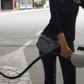 Cene goriva ograničene na još šest meseci Vlada Srbije donela Uredbu
