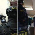Tinejdžer (19) koji je bacio bombu na teretanu u Zemunu uhapšen u krevetu: Pogledajte kako mu je UKP upao u stan