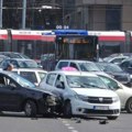 Žestok sudar u centru Beograda: Prva slika sa mesta nesreće na Slaviji (foto)