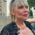 "Na granici sam da zaplačem" Suzana emotivna pred izlazak na binu, progovorila o Saši: "Molim Boga da izdržim"