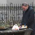 Direktor novosadske Jovine gimnazije sprema otpuštanja profesora, poručuju roditelji