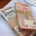Mihajlović (SSSS): Plate u Srbiji nominalno rastu, ali gube trku sa inflacijom
