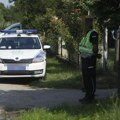 Maloletnik ubio brata iz lovačke puške u kući u Mladenovcu: Optužena baba dečaka koja je pušku čuvala u plakaru