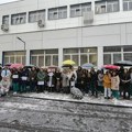 Deo radnika Zdravstvenog centra u Loznici podržao studente i odao počast nastradalima