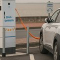 Nije januarski popust Novi luksuzni električni automobili se masovno rasprodaju za 2.500 evra