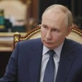 Kremlj: Putin će 9. maja razgovarati sa Vučićem