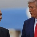 Šta je ovo, Tramp upire prstom u Putina, netremice se gledaju! Nakon izjava o "pozitivnom" samitu pojavila se nova…