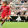 Liverpul u 100. minutu golom „rezerviste” Ngumoe do pobede u Njukaslu