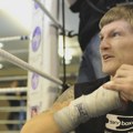 Umro bivši svetski šampion britanski bokser Riki Haton