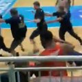 Skandal: Košarkaški sudija brutalno pretučen posle utakmice Prve lige, pojavili se jezivi snimci nasilja