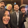 Elena Karić sa bivšim mužem i novim dečkom pozira u liftu: Slavili do jutra zajedno, a onda opalili selfi koji ne prestaje da…
