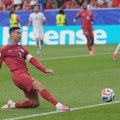 2 gola Kristijana Ronalda u ubedljivoj pobedi Portugala nad Uzbekistanom na SP