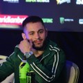 Јаничића изнели из Арене - погледајте како се повредио! ВИДЕО