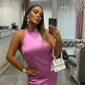 Roditelji joj rade na pijaci, a ona ima 4 stana na Vračaru: Srpkinja uživa na Mikonosu, pokazala i dečka (foto)