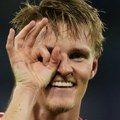 Odegard utišao „Maradonu“! Arsenal srušio Napoli, Vanja branio u drugom poluvremenu
