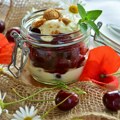 Domaći puding sa voćem: Kremast, ukusan i bez dodatog šećera