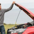 Ovi zvuci iz automobila mogu najaviti skup kvar: Evo koje nikako ne treba ignorisati