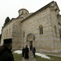 Visoki Dečani: Neistinite tvrdnje da manastir kupuje imovinu Srba u susednim selima