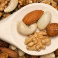 Kardiolog otkrio koji orašasti plod jede skoro svaki dan za zdravlje srca