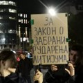 Protest ekoloških organizacija ispred Skupštine Srbije (VIDEO, FOTO)