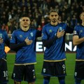 Nezapamćeni skandal na meču lažne države Kosovo: Uefa za ovo mora brutalno da ih kazni! Dokle više tolerisanje ovih…