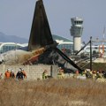 Vlada Južne Koreje naložila inspekciju svih aviona Boing 737-800 nakon avionske nesreće