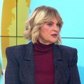 Smena direktorke, pa paketići