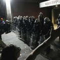 uživo Neredi u Novom Sadu: Studenti i građani izašli iz Rektorata, policija u Kampusu