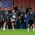 „Domaćinski“ Arsenal: Nema tople vode za igrače Atletika