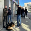 Policija upala u prostorije studentske liste u Aranđelovcu pre posete Vučića