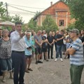 PAVLOVIĆ U DONJOJ VREŽINI: Građani 30 godina čekaju asfalt – Grad preuzima rešavanje problema