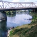 Deca ribolovci učestvuju besplatno: Sutra u Ćupriji 7. Most kup